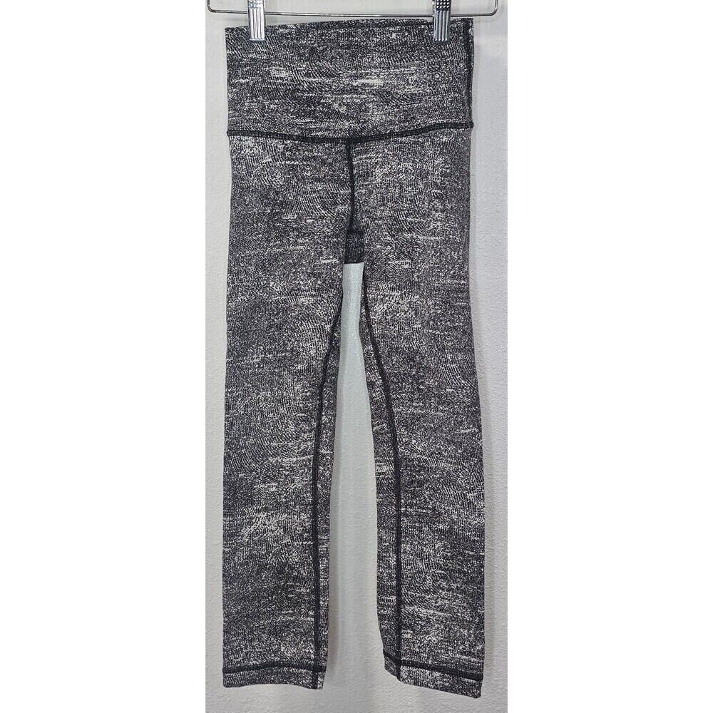 Lululemon Wunder Under Cropped Hi-Rise Leggings Size 2 Rush Jaquard Black White